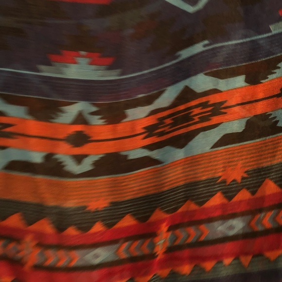 Aztec Infinity Scarf - Picture 2 of 2